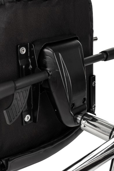 Кресло руководителя Бюрократ CH-610SL-Lux черный эко.кожа крестов. металл хром