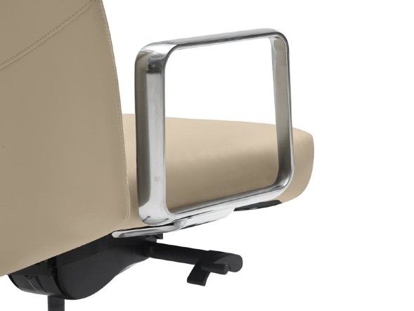 Кресло Newman A2415