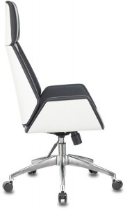 Кресло руководителя Бюрократ _OPTIMUM/BLACK 